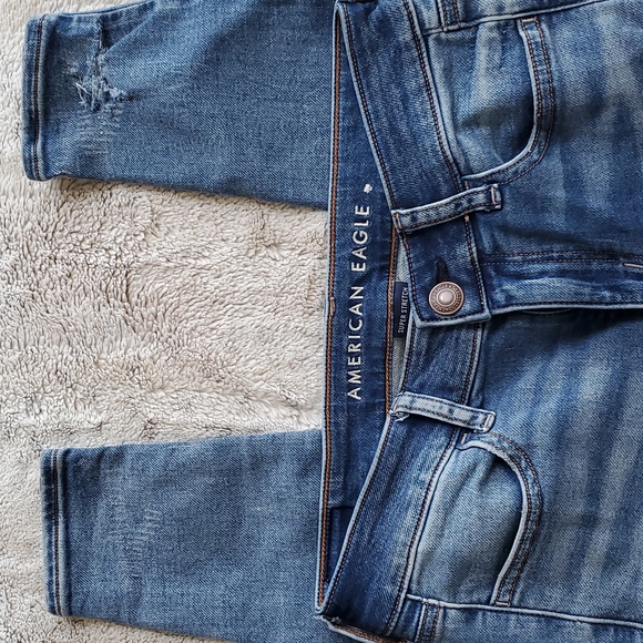 American Eagle Distressed Super Stretch Blue Jean Jegging Size 4 Waist - Picture 3 of 8